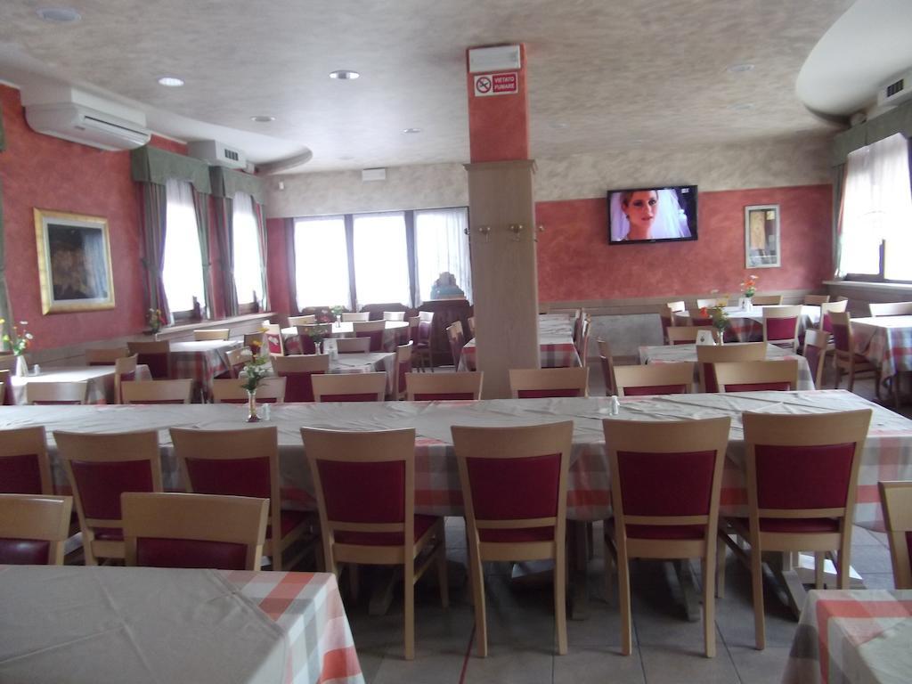 Albergo da Romano Paderno del Grappa Esterno foto