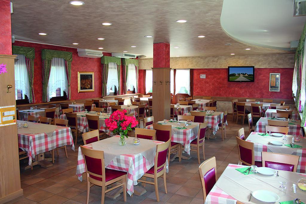 Albergo da Romano Paderno del Grappa Esterno foto